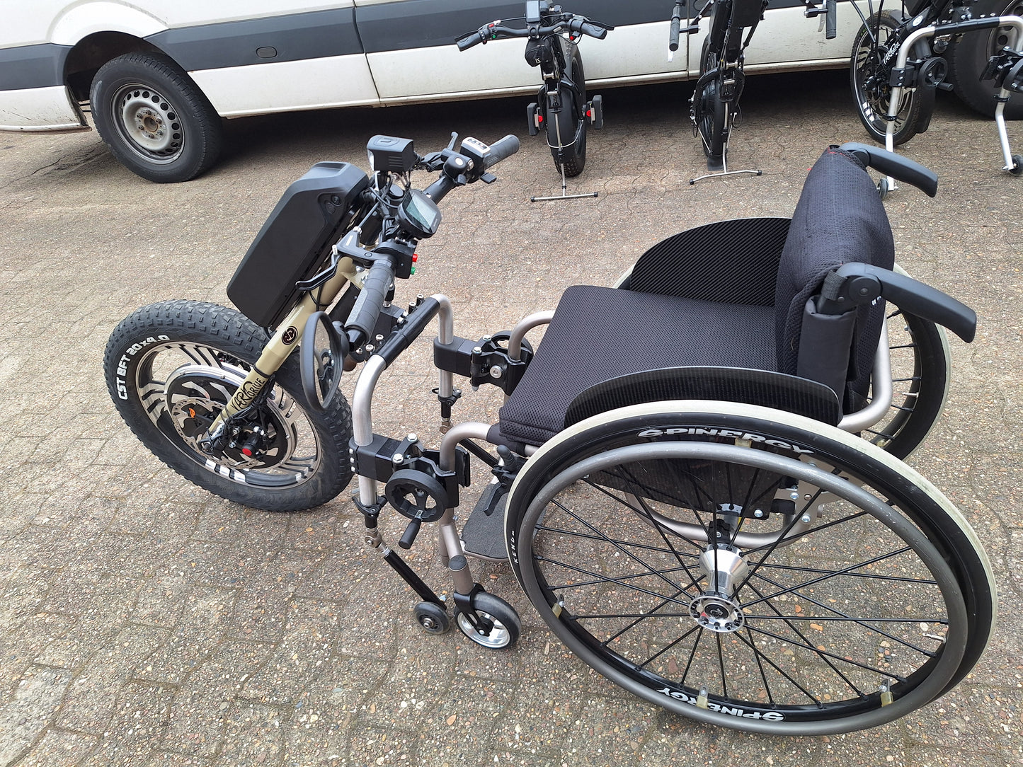 Praschberger Vario Drive Zuggerät Handbike für Rollstuhl B-Ware
