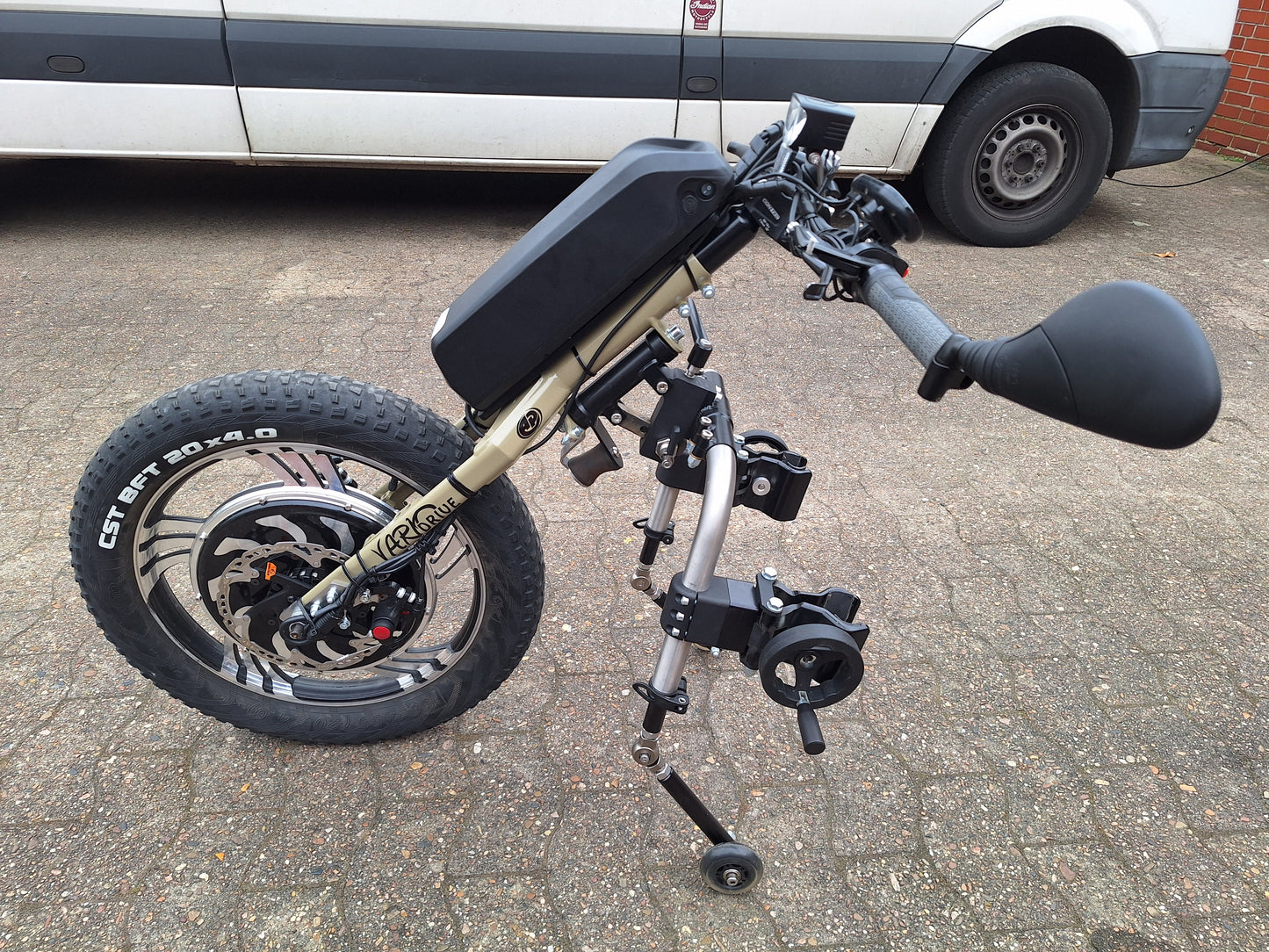 Praschberger Vario Drive Zuggerät Handbike für Rollstuhl B-Ware