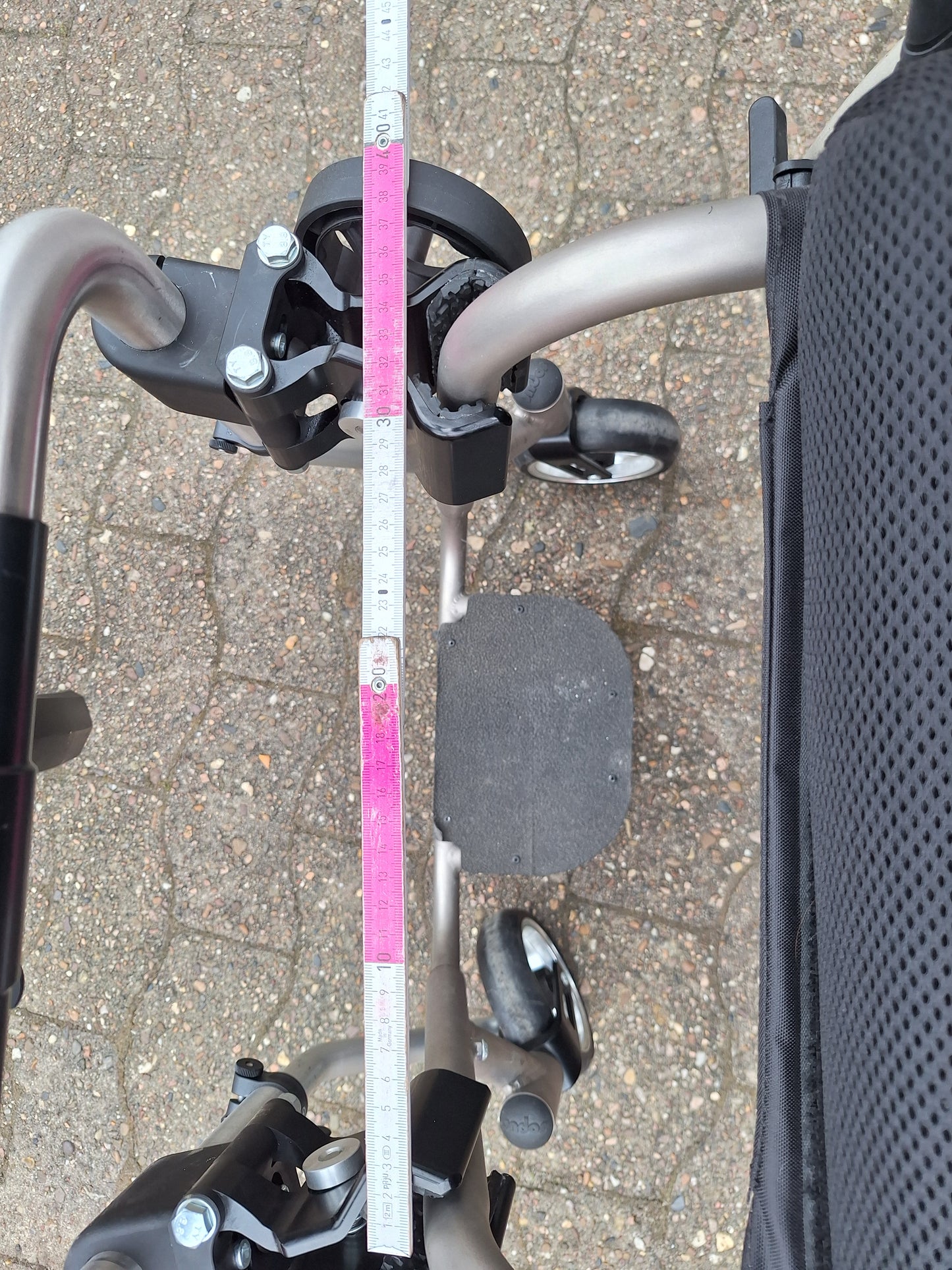 Praschberger Vario Bike Zuggerät Handbike für Rollstuhl B-Ware