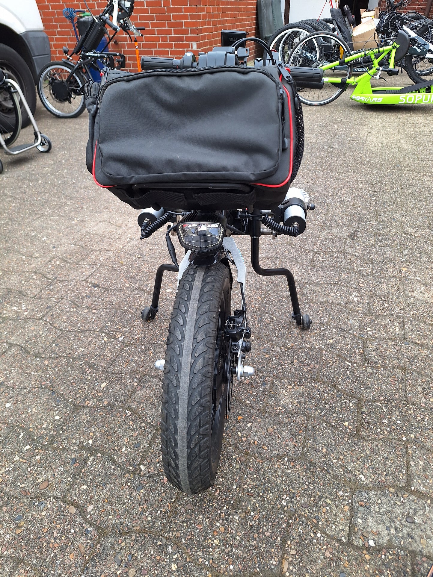 Rehasense PAWS Cruiser TETRA Zuggerät Handbike (B-Ware)