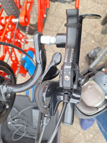 Kids SPORT-ON Troublemaker Handbike Liegebike B-Ware