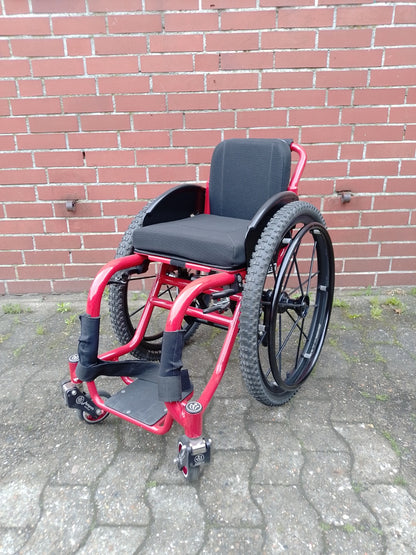WCMX Skate Rollstuhl „Jumper“ MTB Edition mit Hydraulik-Dämpfern – Ausstellungstück